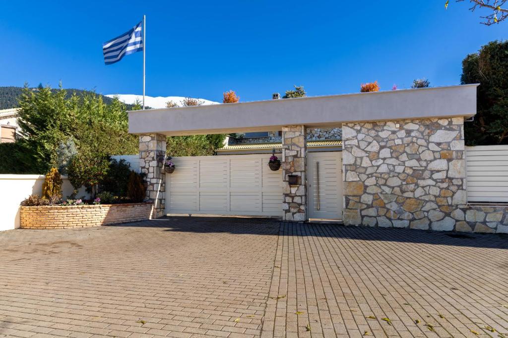 LeMont Chalet Arachova, σαλέ με σάουνα και τζακούζι